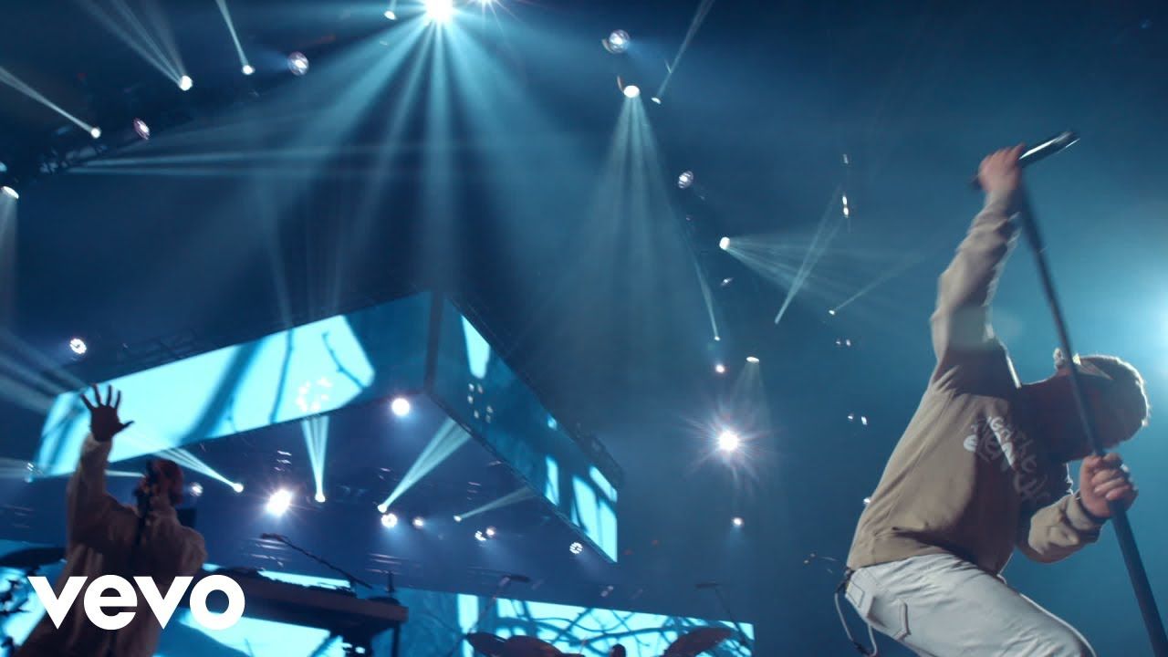 TobyMac – 21 Years / See The Light (Live In Denver)