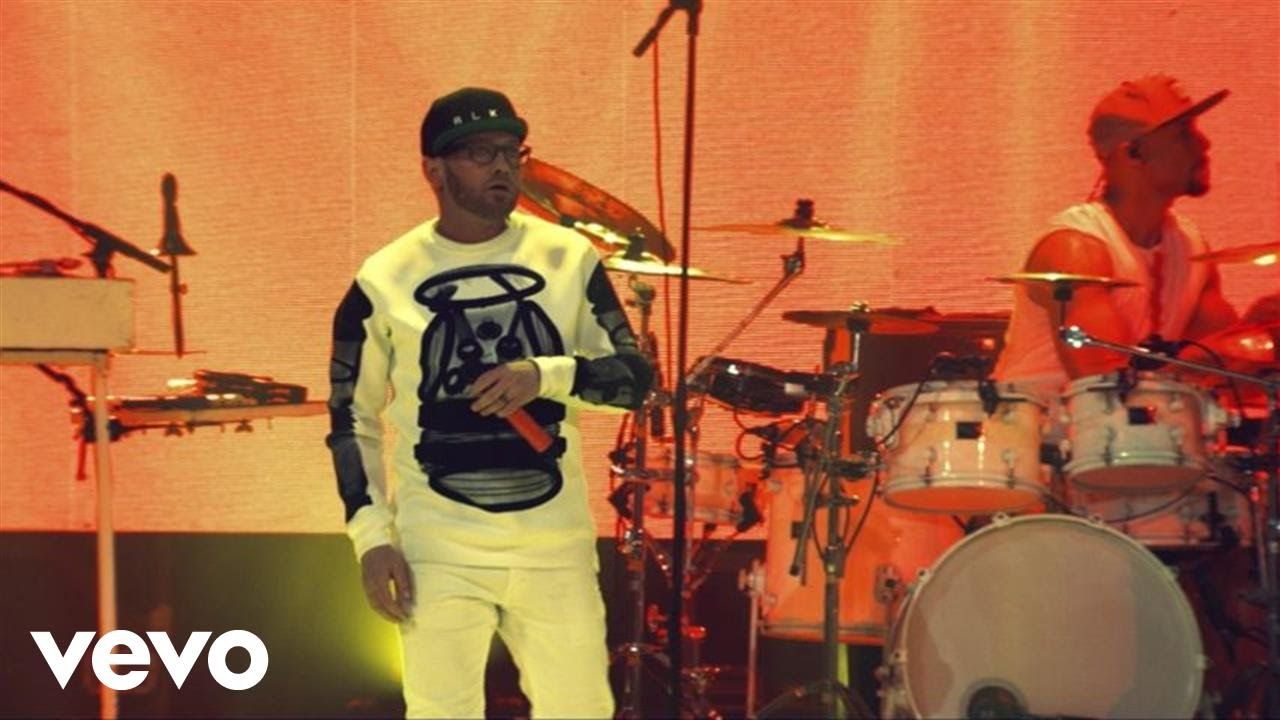 TobyMac – Made To Love (Live)