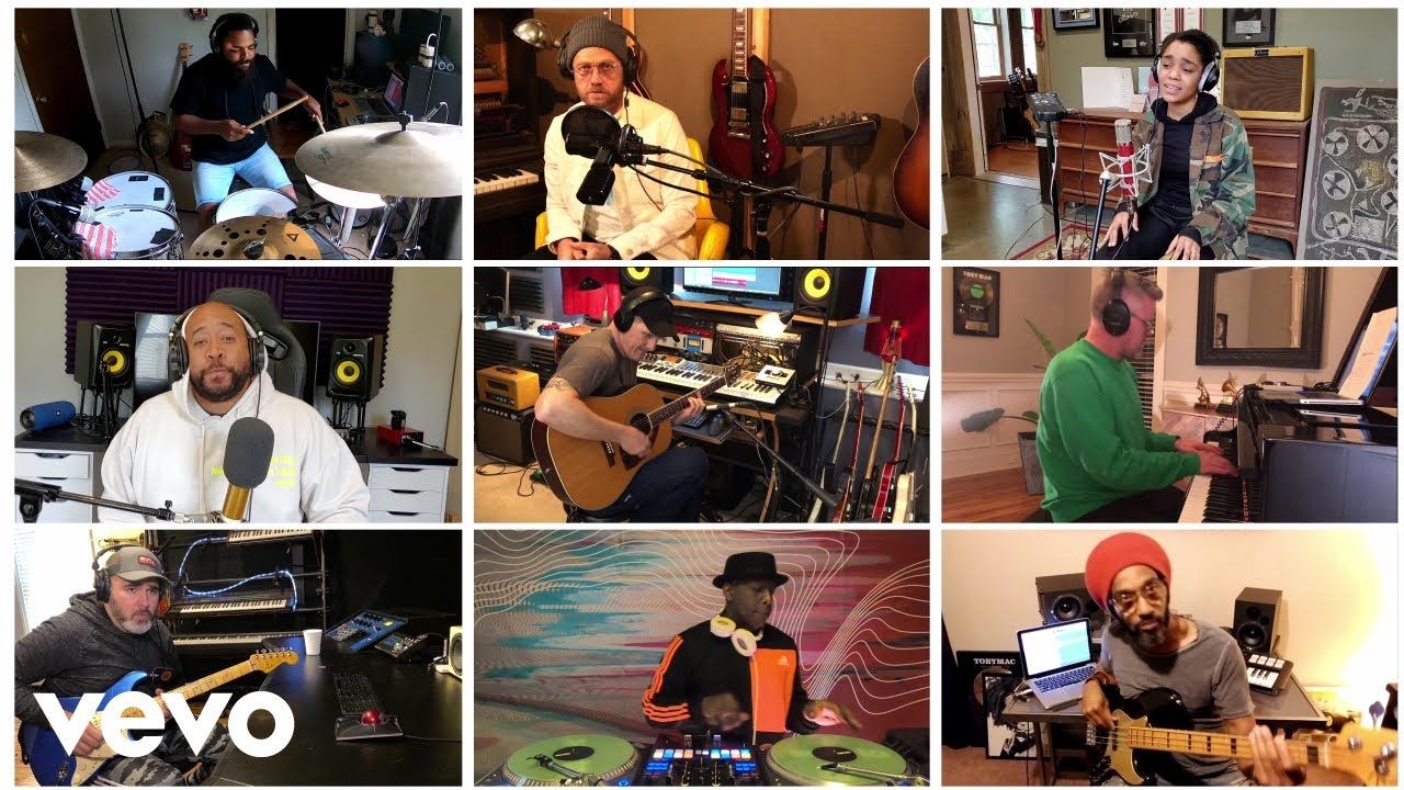 TobyMac – On Your Own (Separate Altogether Acoustic)